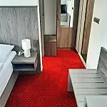 Orka Hotel 3*