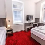 Hotel Orka 3*